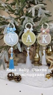 Είσαι μαμά;Μήπως νονά η θεία ;;;
Αυτο είναι το ιδανικό και πιο ωραίο glamour Χριστουγεννιάτικο γούρι με Μονόγραμμα για το μικρό πλασματάκι που έρχεται πρώτο στο μυαλό σου 🤍🤍🤍 

#babycharms #baby #xmasbaby #newborn #newbornchristmas #newbaby